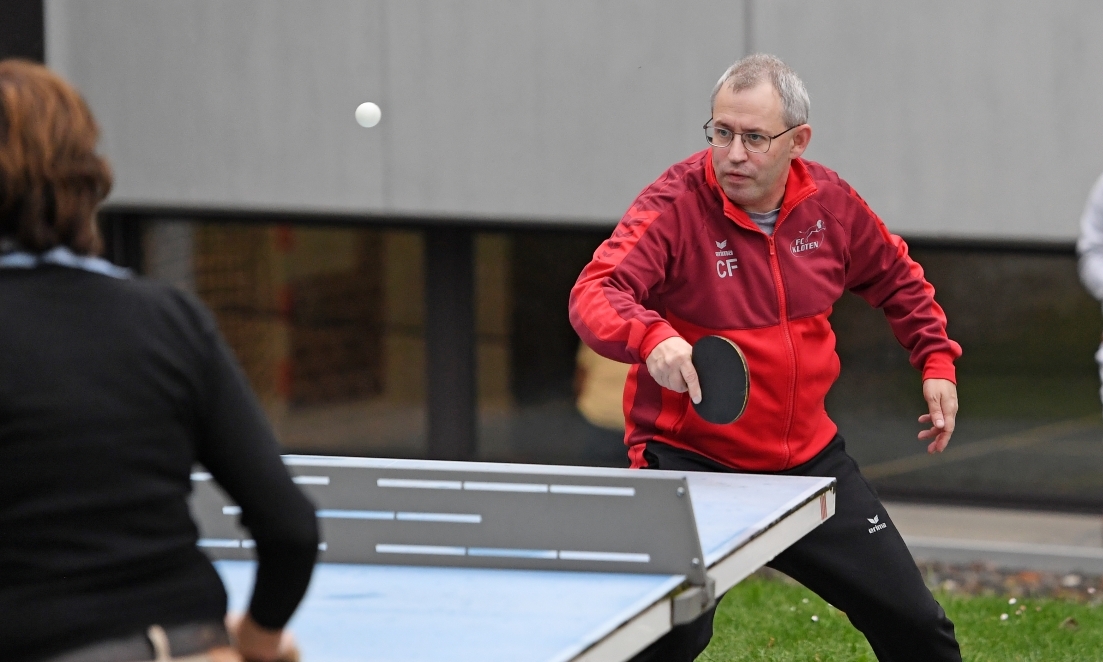Christoph Fischbach beim Tischtennis